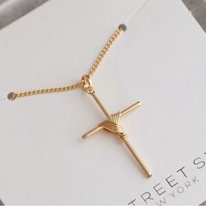 Cross Necklace | 18k Gold Filled